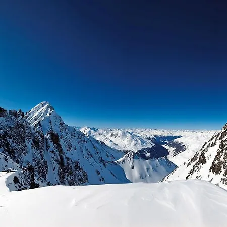 Hotel Alpenfriede